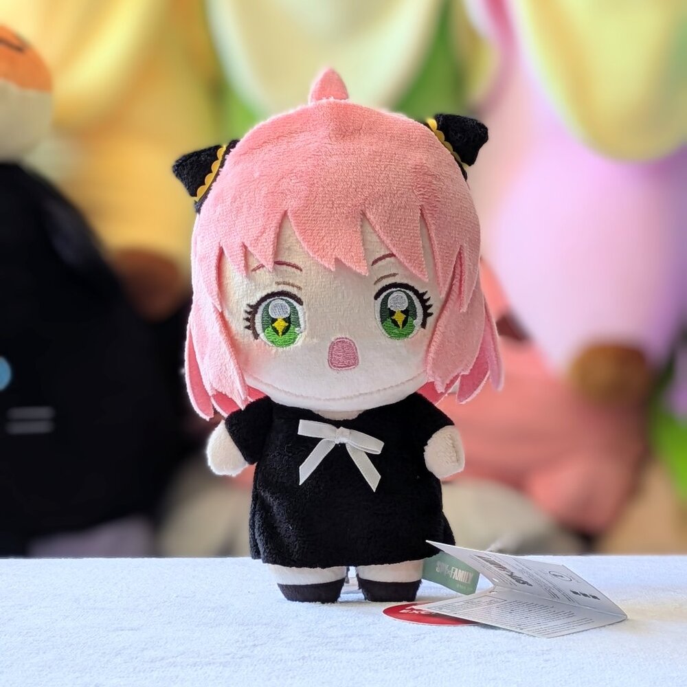 Round 1 Exclusive Spy x Family Anya Forger 8" Plush